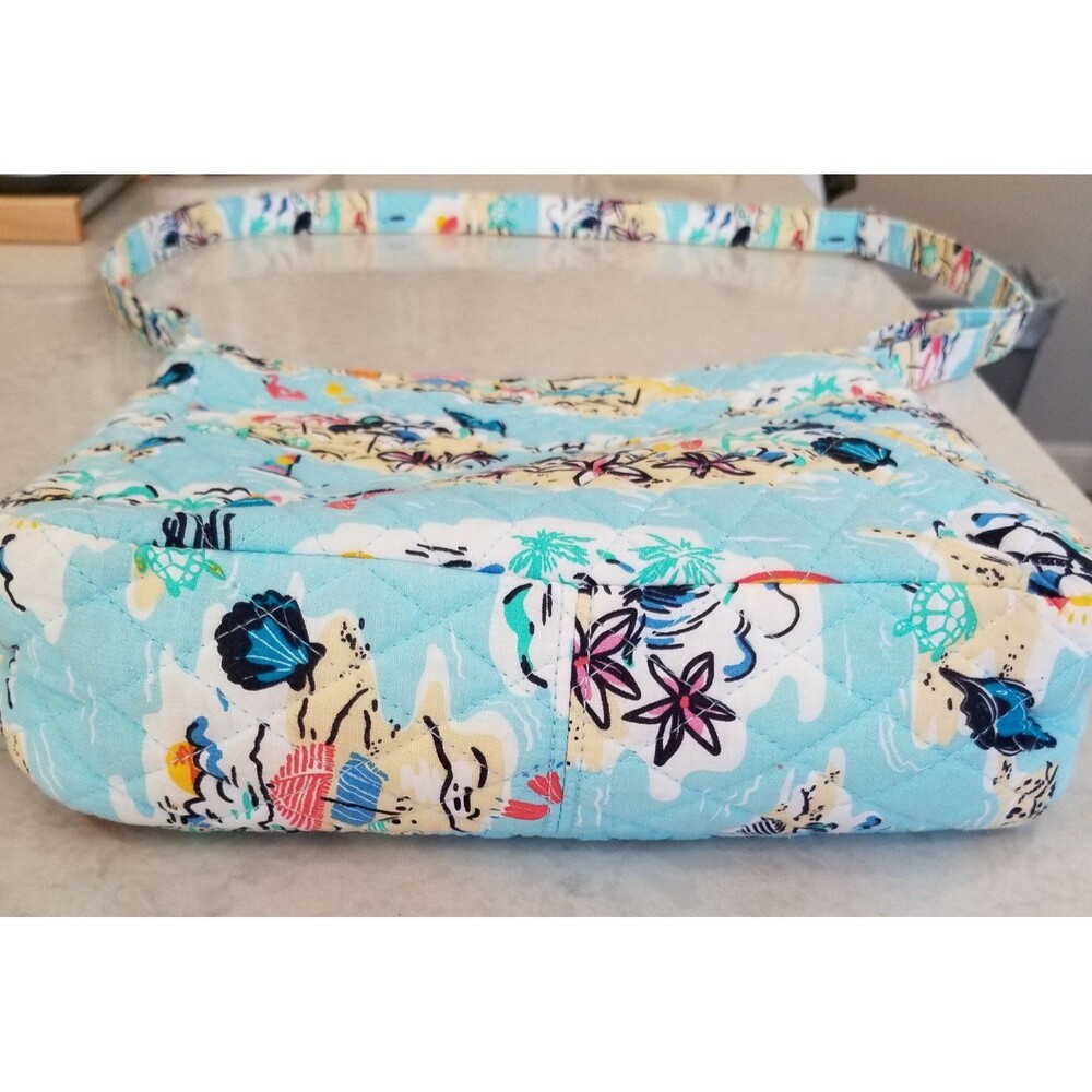 Vera Bradley beach treasures pattern cross body bag - Picture 4 of 12